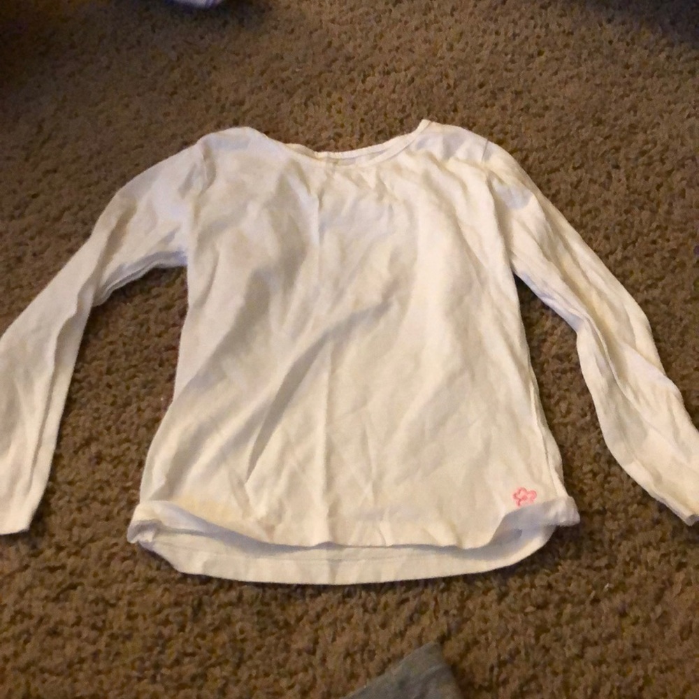 Shirts - Picture 2 of 6